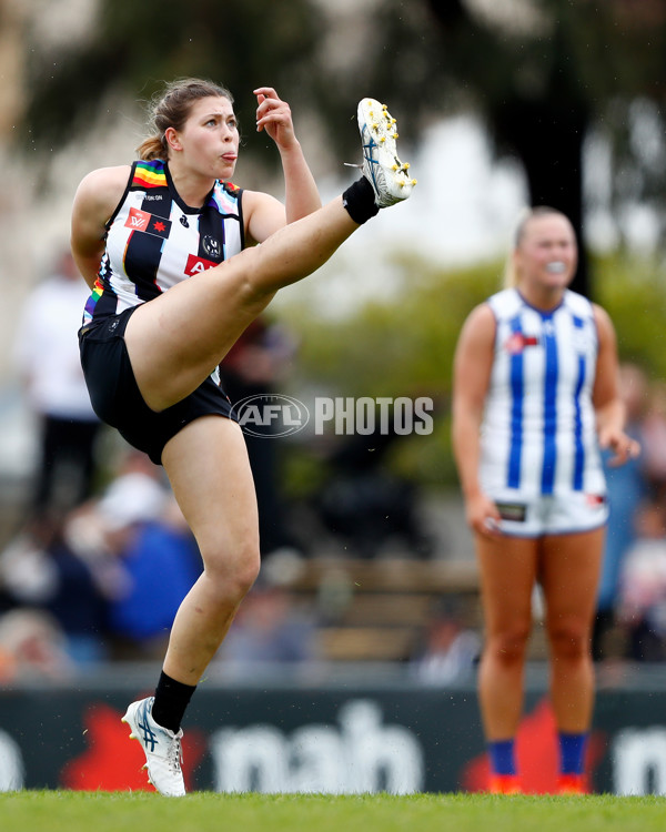 AFLW 2022 S7 Round 09 - Collingwood v North Melbourne - 1018634