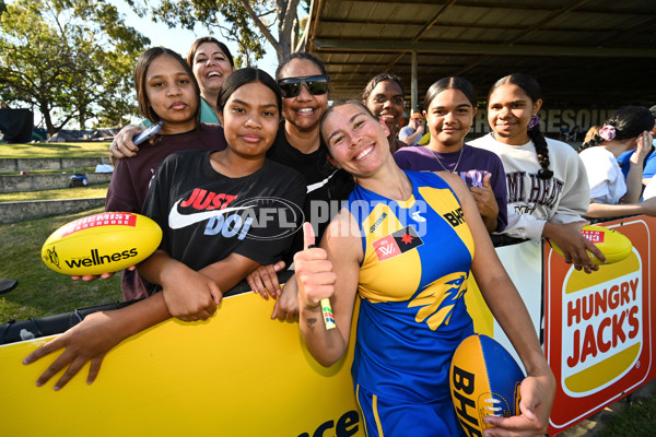 AFLW 2022 S7 Round 09 - West Coast v Western Bulldogs - 1018777