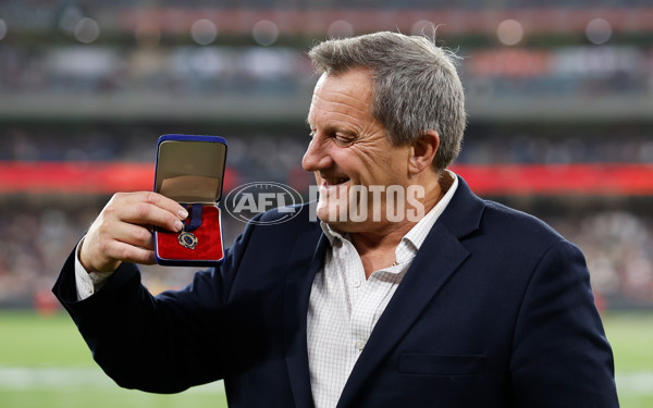 AFL 2023 ROUND 01 - MELBOURNE V WESTERN BULLDOGS - A-15791565