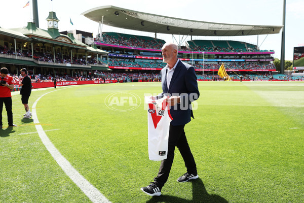 AFL 2023 ROUND 02 - SYDNEY V HAWTHORN - A-16035556