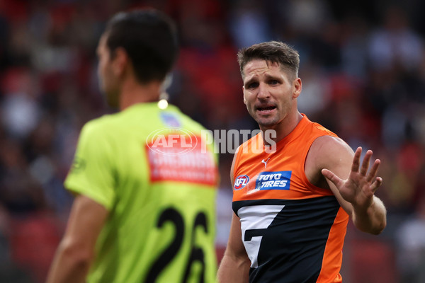 AFL 2023 Round 03 - GWS v Carlton - A-16620699