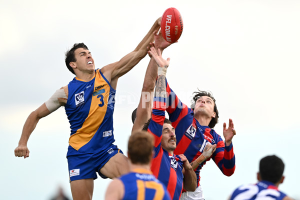 VFL 2023 Round 03 - Williamstown v Port Melbourne - A-17149234