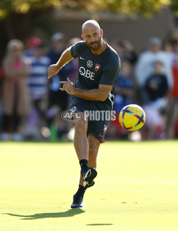 AFL 2023 Training - Sydney 130423 - A-17379703