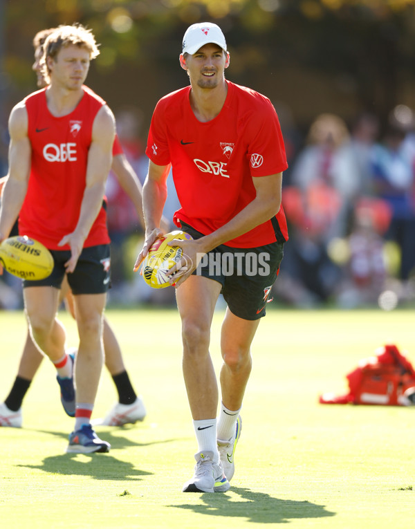 AFL 2023 Training - Sydney 130423 - A-17379713