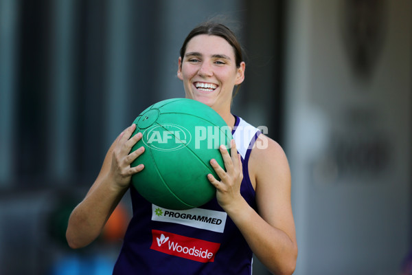 AFLW 2020 Training - Fremantle 140120 - 728468