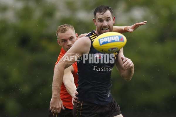 AFL 2020 Training - Hawthorn Intra-Club - 733437