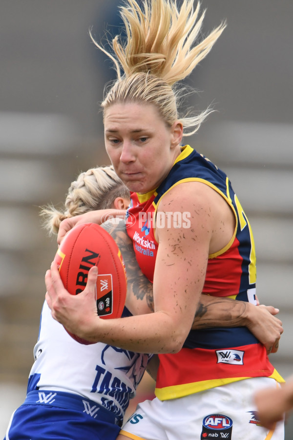 AFLW 2020 Round 05 - North Melbourne v Adelaide - 739908