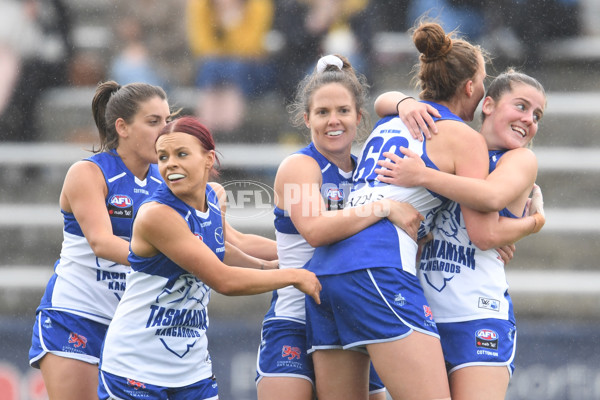 AFLW 2020 Round 05 - North Melbourne v Adelaide - 739762