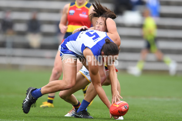 AFLW 2020 Round 05 - North Melbourne v Adelaide - 740033