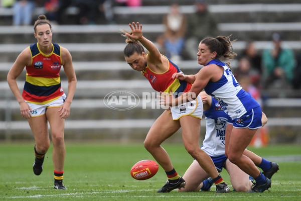 AFLW 2020 Round 05 - North Melbourne v Adelaide - 740045