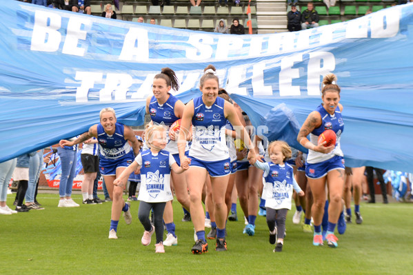 AFLW 2020 Round 05 - North Melbourne v Adelaide - 740115