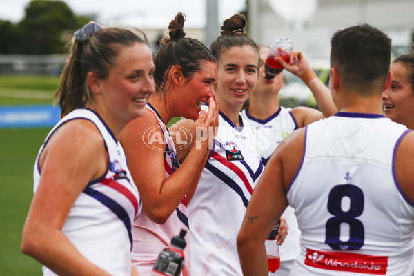 AFLW 2020 Round 06 - Western Bulldogs v Fremantle - 742338