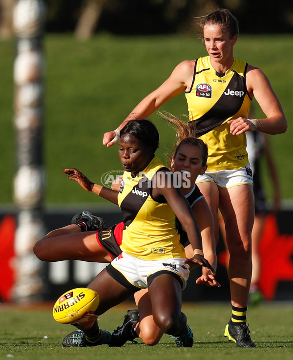 Photographers Choice - AFLW 2020 Rd 06 - 742605