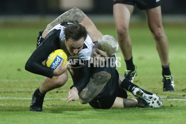 AFL 2020 Training - Collingwood 040620 - 750204