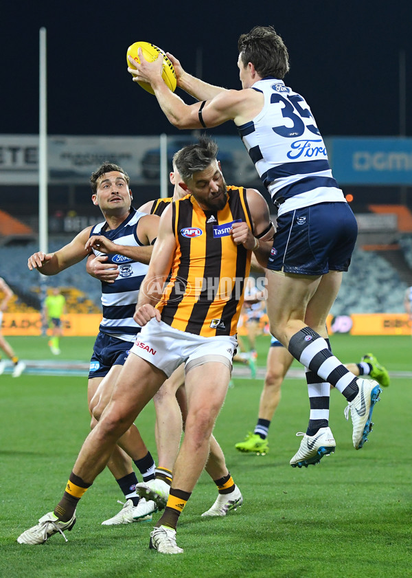 AFL 2020 Round 02 - Geelong v Hawthorn - 751789