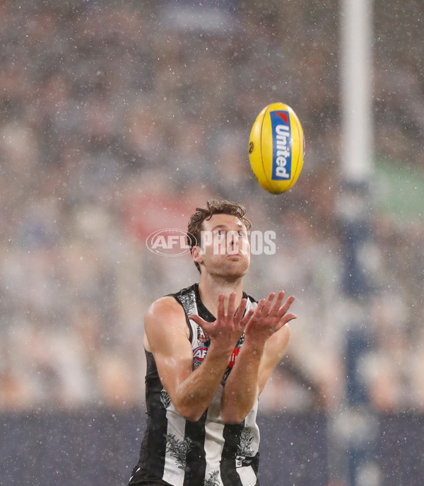 AFL 2020 Round 05 - Collingwood v Essendon - 758831