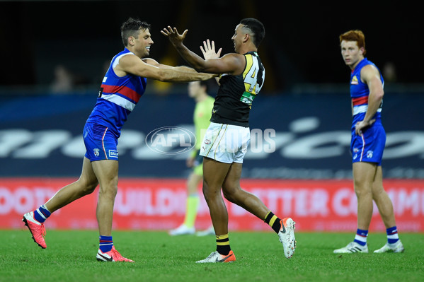 AFL 2020 Round 09 - Western Bulldogs v Richmond - 767392