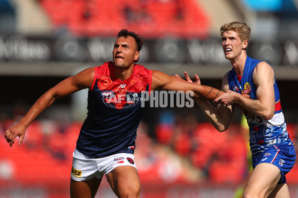 AFL 2020 Round 13 - Western Bulldogs v Melbourne - 775051