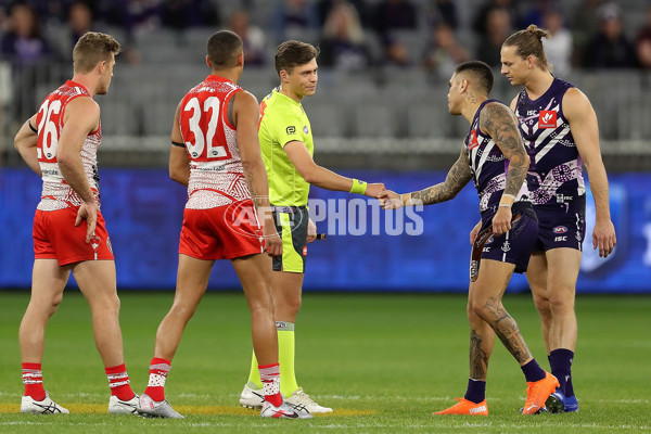 AFL 2020 Round 13 - Fremantle v Sydney - 775662