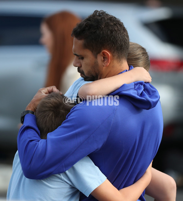 AFL 2020 Media - West Coast Depart Perth 250820 - 776365