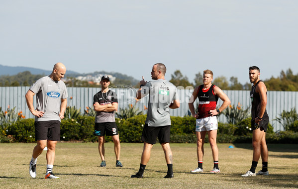 AFL 2020 Training - Shane Edwards Hub Training 040920 - 778959