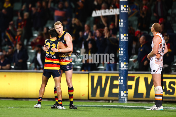 AFL 2020 Round 16 - Adelaide v GWS - 780078