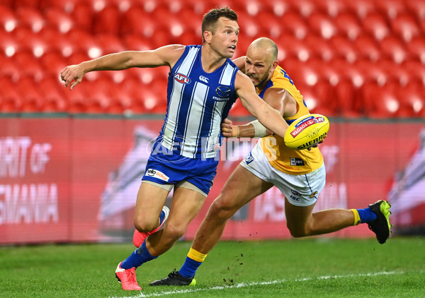 AFL 2020 Round 18 - North Melbourne v West Coast - 782678