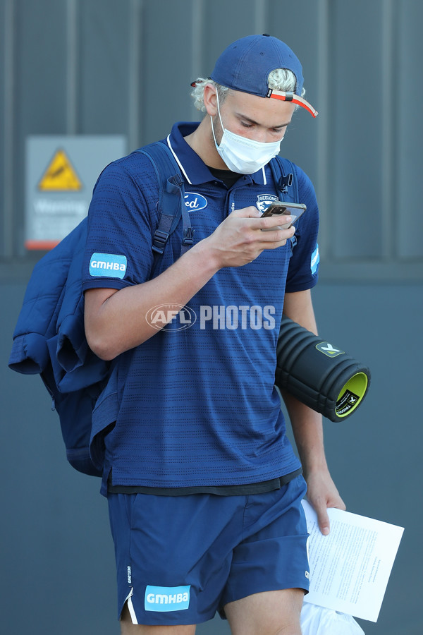 AFL 2020 Media - Geelong and Collingwood Arrive in Perth - 787885