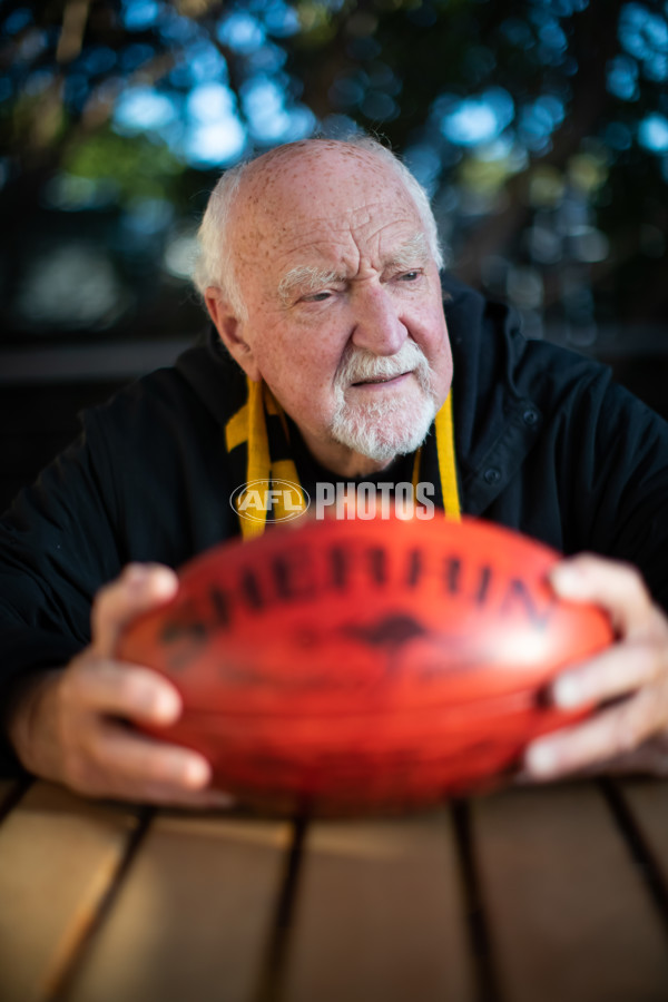 AFL 2020 Portraits - Tony Jewell - 792585