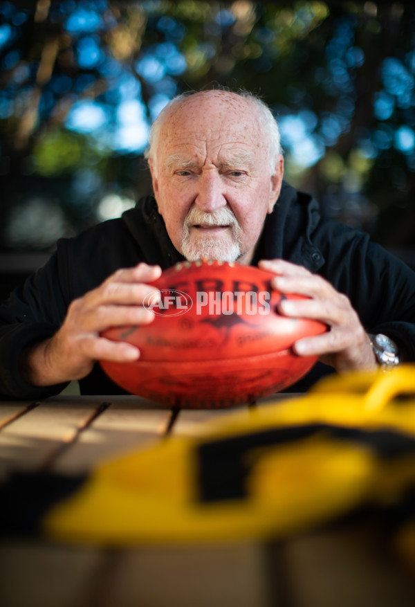 AFL 2020 Portraits - Tony Jewell - 792583