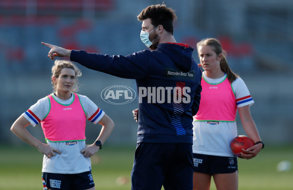 AFLW 2020 Training - Western Bulldogs 051120 - 794610