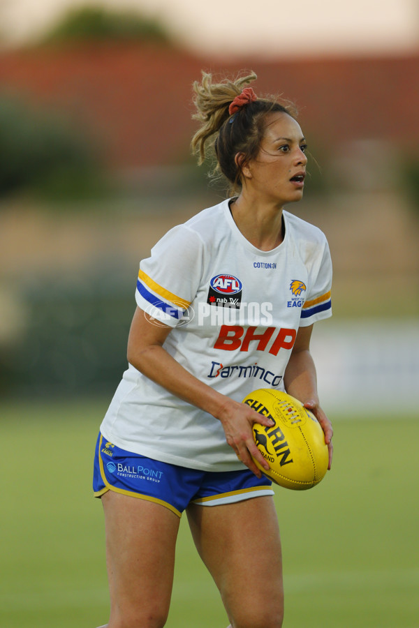 AFLW 2020 Training - West Coast 251120 - 795679