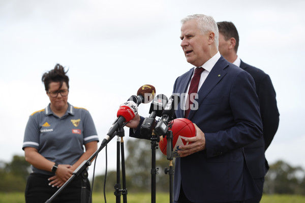 AFL 2020 Media - Hawthorn Announcement 261120 - 795779