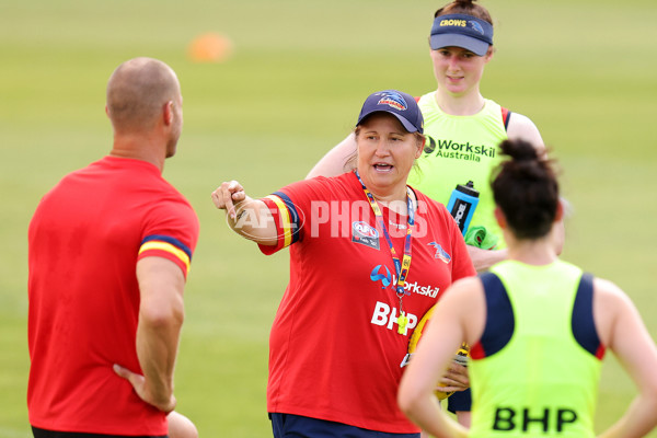 AFLW 2020 Training - Adelaide 301120 - 795888
