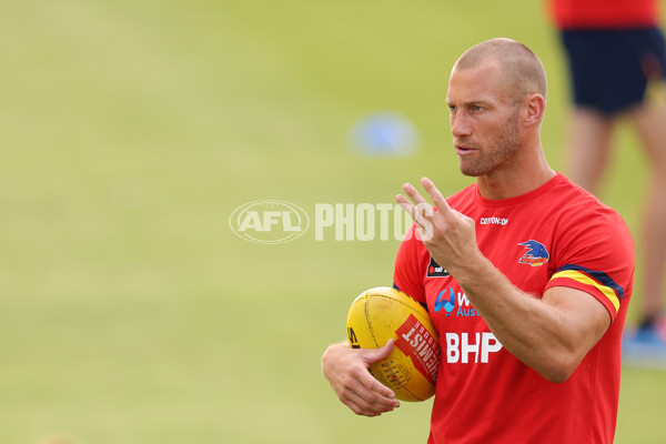 AFLW 2020 Training - Adelaide 301120 - 795860