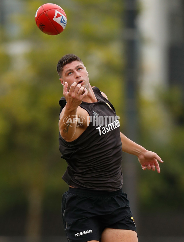 AFL 2020 Training - Hawthorn 161220 - 798537