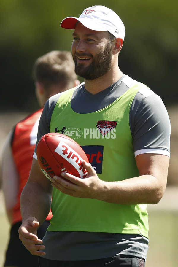 AFL 2021 Training - Essendon 210121 - 801005