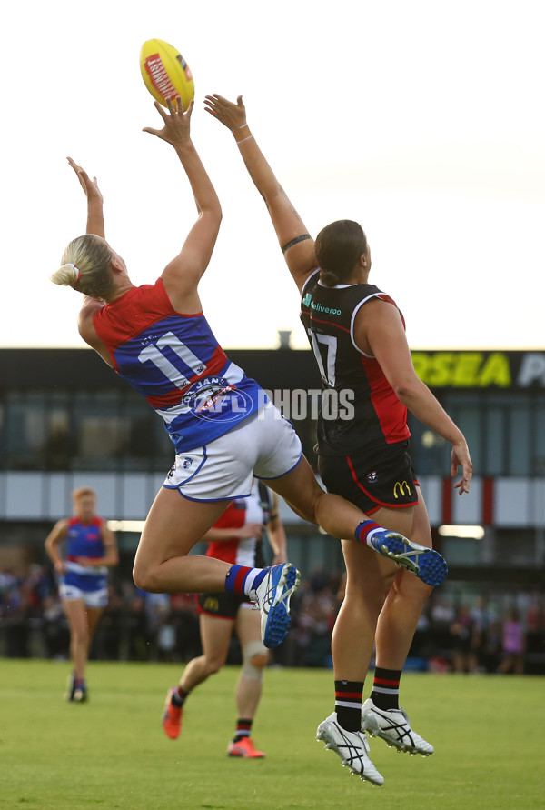 AFLW 2021 Round 01 - St Kilda v Western Bulldogs - 802238