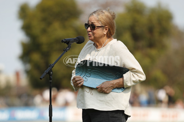 AFLW 2021 Round 05 - Collingwood v Melbourne - 810889