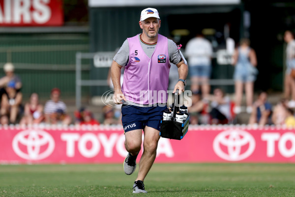 AFLW 2021 Round 06 - Adelaide v Gold Coast - 812392