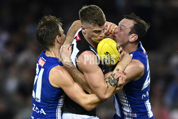 AFL 2021 Round 01 - North Melbourne v Port Adelaide - 819943