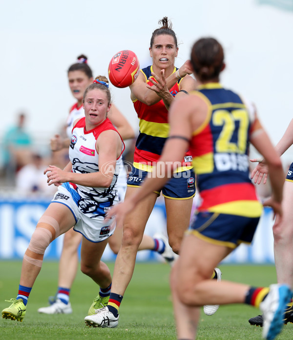 AFLW 2021 Round 08 - Adelaide v Western Bulldogs - 820336