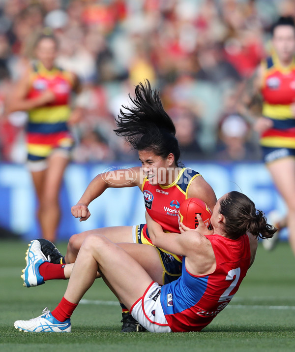 AFLW 2021 First Preliminary Final - Adelaide v Melbourne - 829900