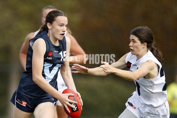 AFLW 2021 U17 Championships - Vic Country v Vic Metro - 832354