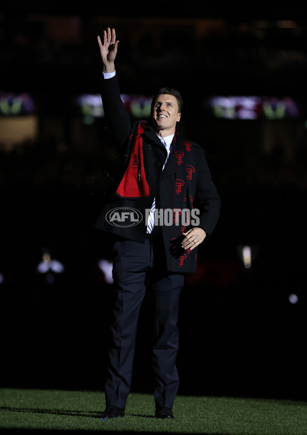 AFL 2022 Round 13 - Essendon v Carlton - 959164