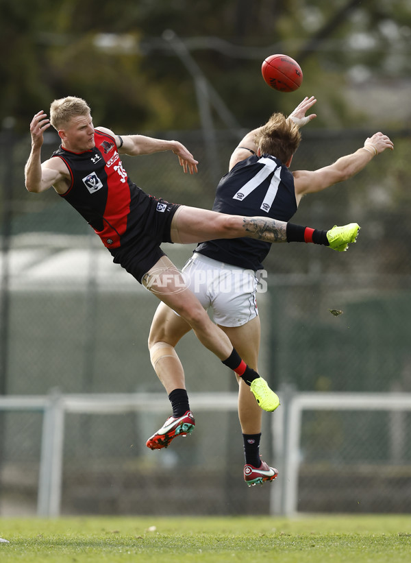 VFL 2022 Round 12 - Essendon v Carlton - 959657