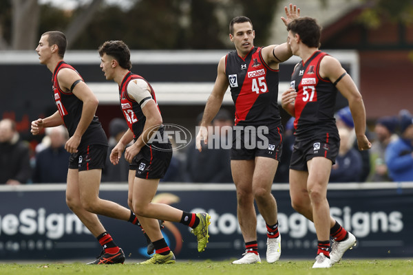 VFL 2022 Round 12 - Essendon v Carlton - 959670