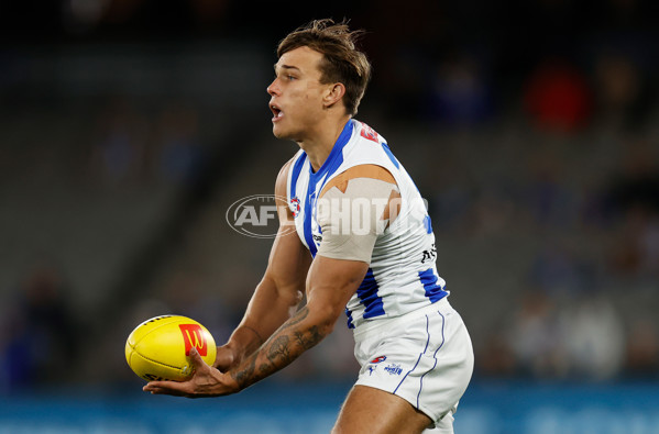 AFL 2022 Round 13 - North Melbourne v GWS - 960510