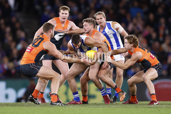 AFL 2022 Round 13 - North Melbourne v GWS - 960515