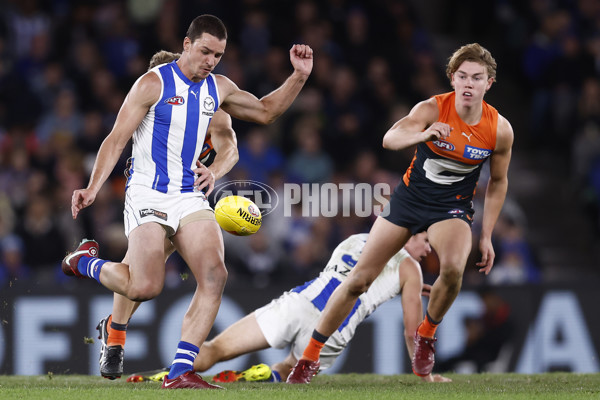 AFL 2022 Round 13 - North Melbourne v GWS - 960680